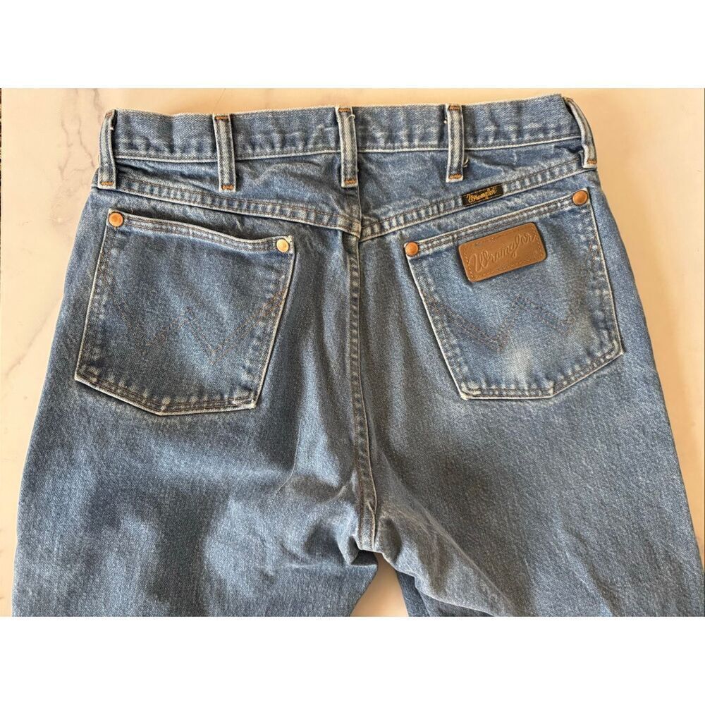 Wrangler women’s vintage blue jean 100% cotton country cowgirl denim jeans 33x38
